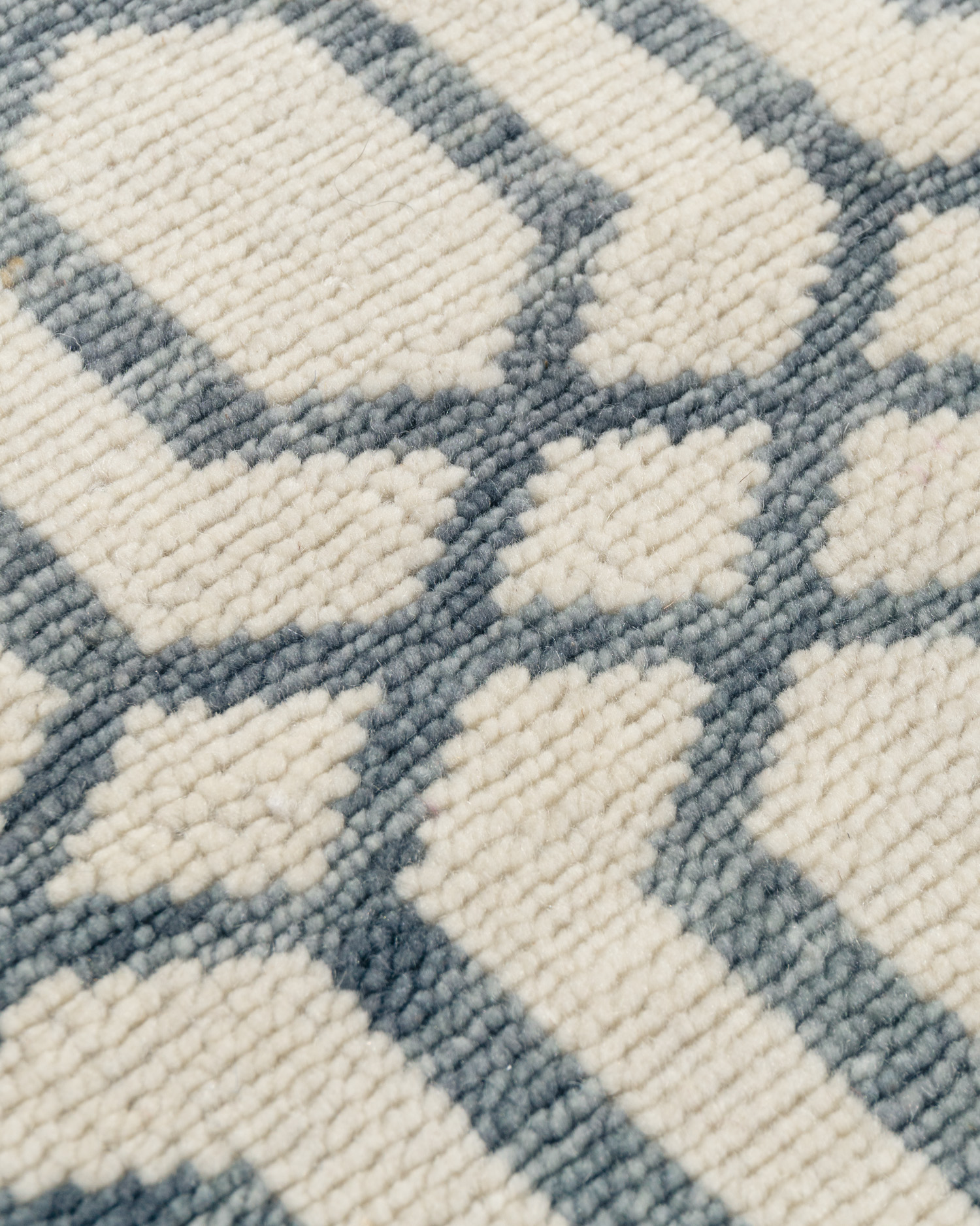 Hexagonal Cream Blue Rug - N-7110 - Lavender Oriental Carpets